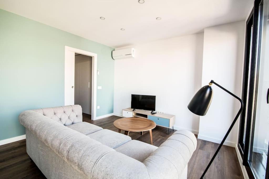 Apartament 3-2 Apartamento De Diseno En El Centro De Reus Zewnętrze zdjęcie
