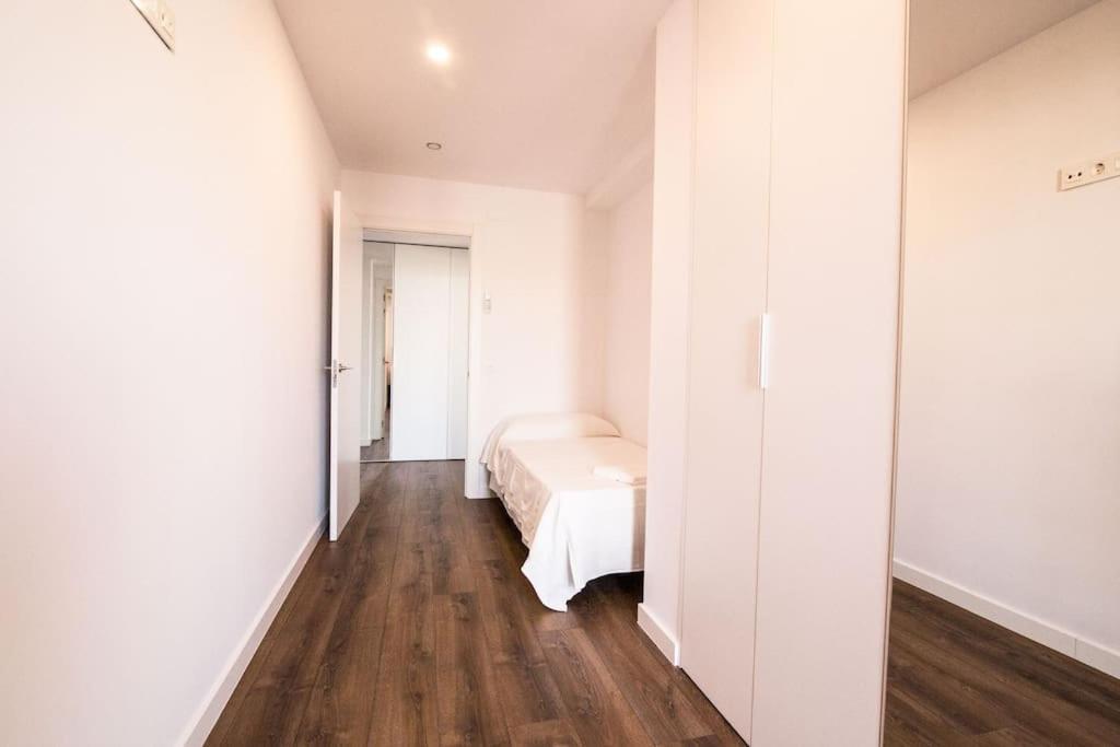 Apartament 3-2 Apartamento De Diseno En El Centro De Reus Zewnętrze zdjęcie